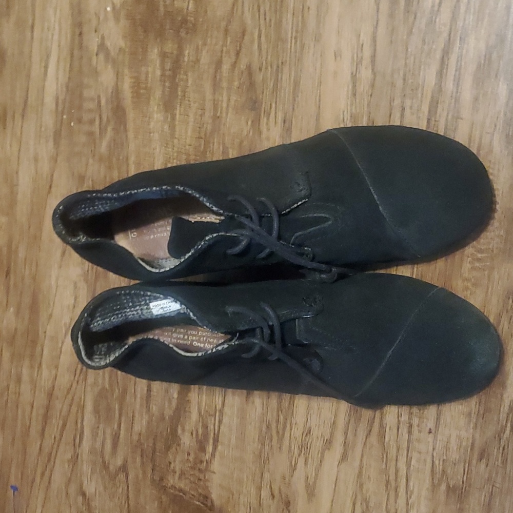 TOMS Lace-up Booties wedge 10